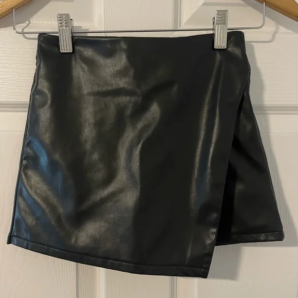 Kids Zara Black Leather Skort - Picture 1 of 3